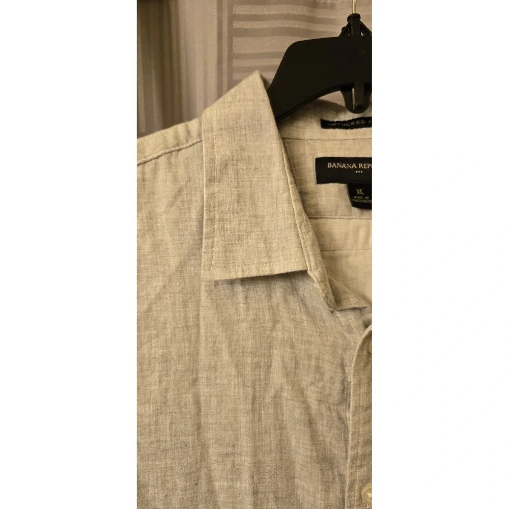 Banana Republic Untucked Fit Light Gray‎ Shirt Mens XL Button Down Double Weave